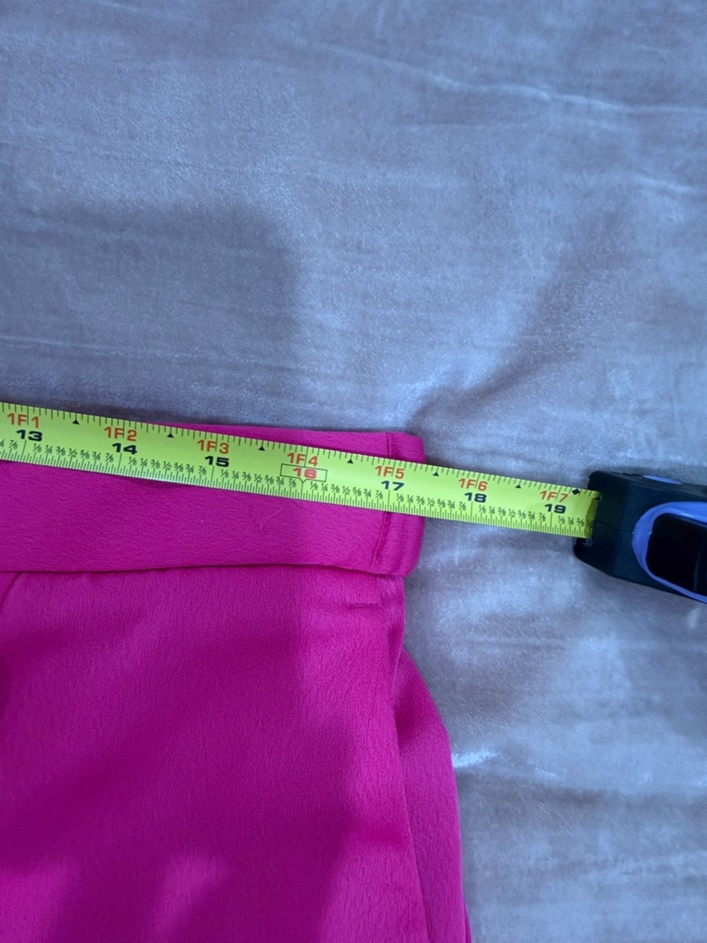 Banana Republic Hot pink Women's pull on satin style pleated Trousers - Picture 6 of 9